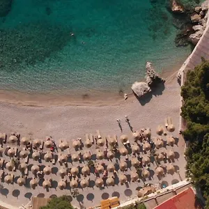 hotel-zhironi.albaniahotels.org/